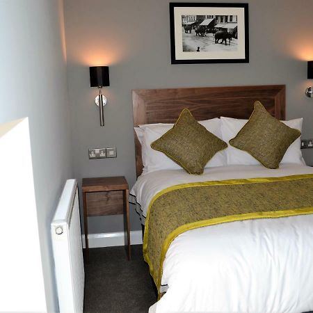 New Park Hotel Carmarthen Eksteriør bilde