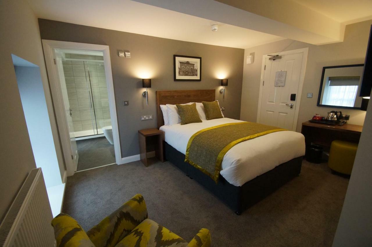 New Park Hotel Carmarthen Eksteriør bilde