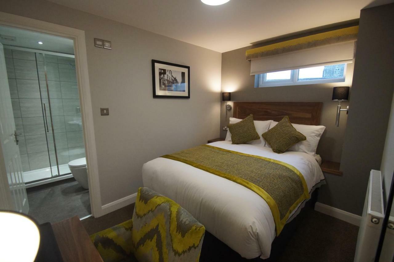 New Park Hotel Carmarthen Eksteriør bilde