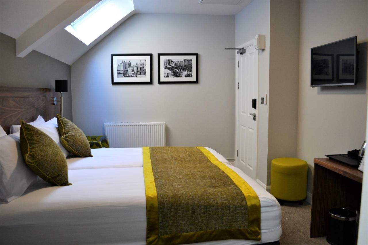 New Park Hotel Carmarthen Eksteriør bilde