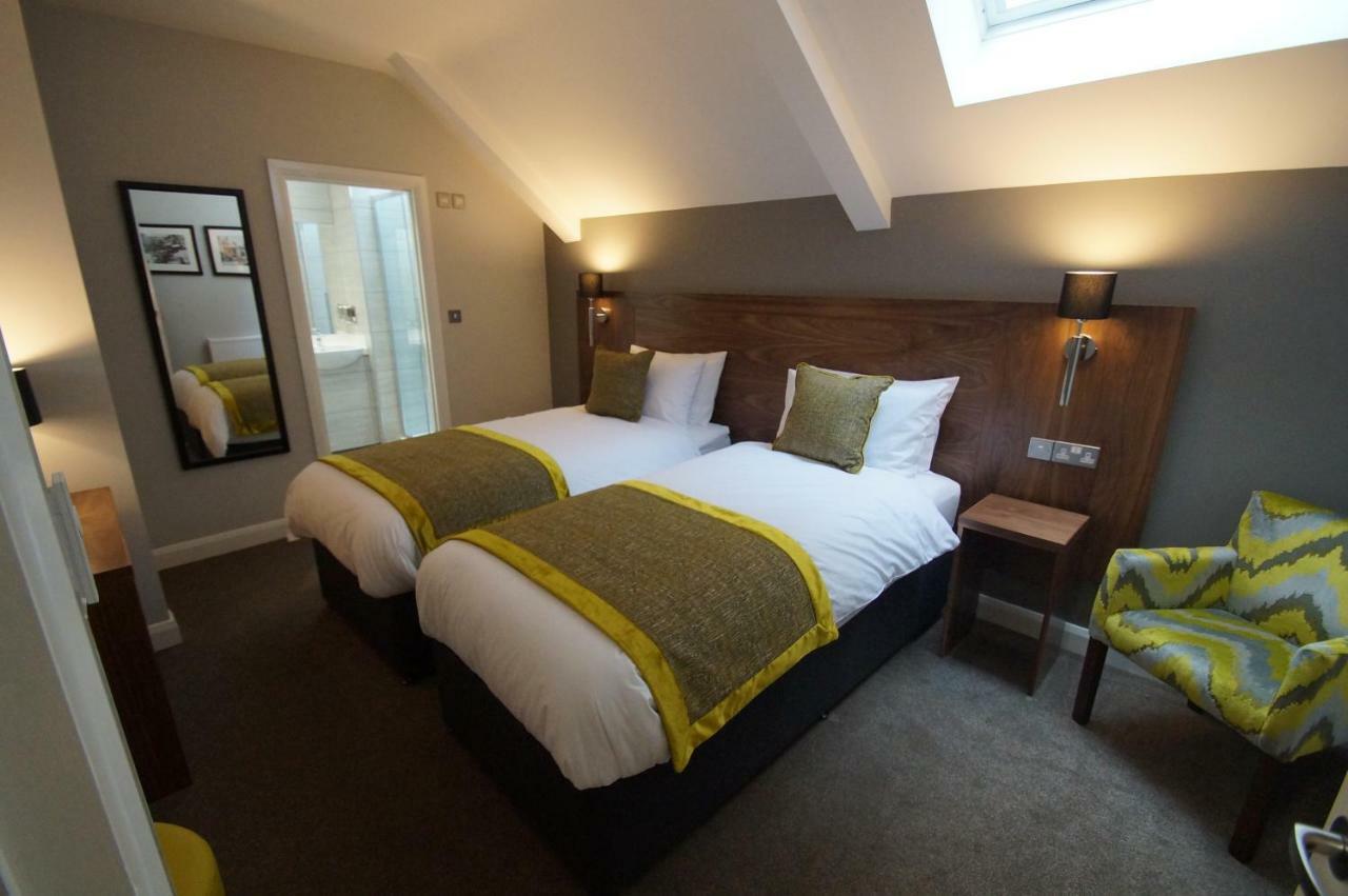 New Park Hotel Carmarthen Eksteriør bilde