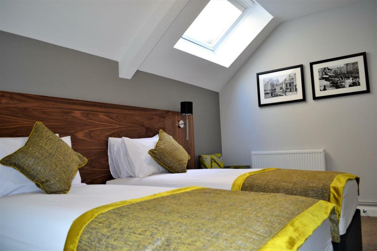 New Park Hotel Carmarthen Eksteriør bilde