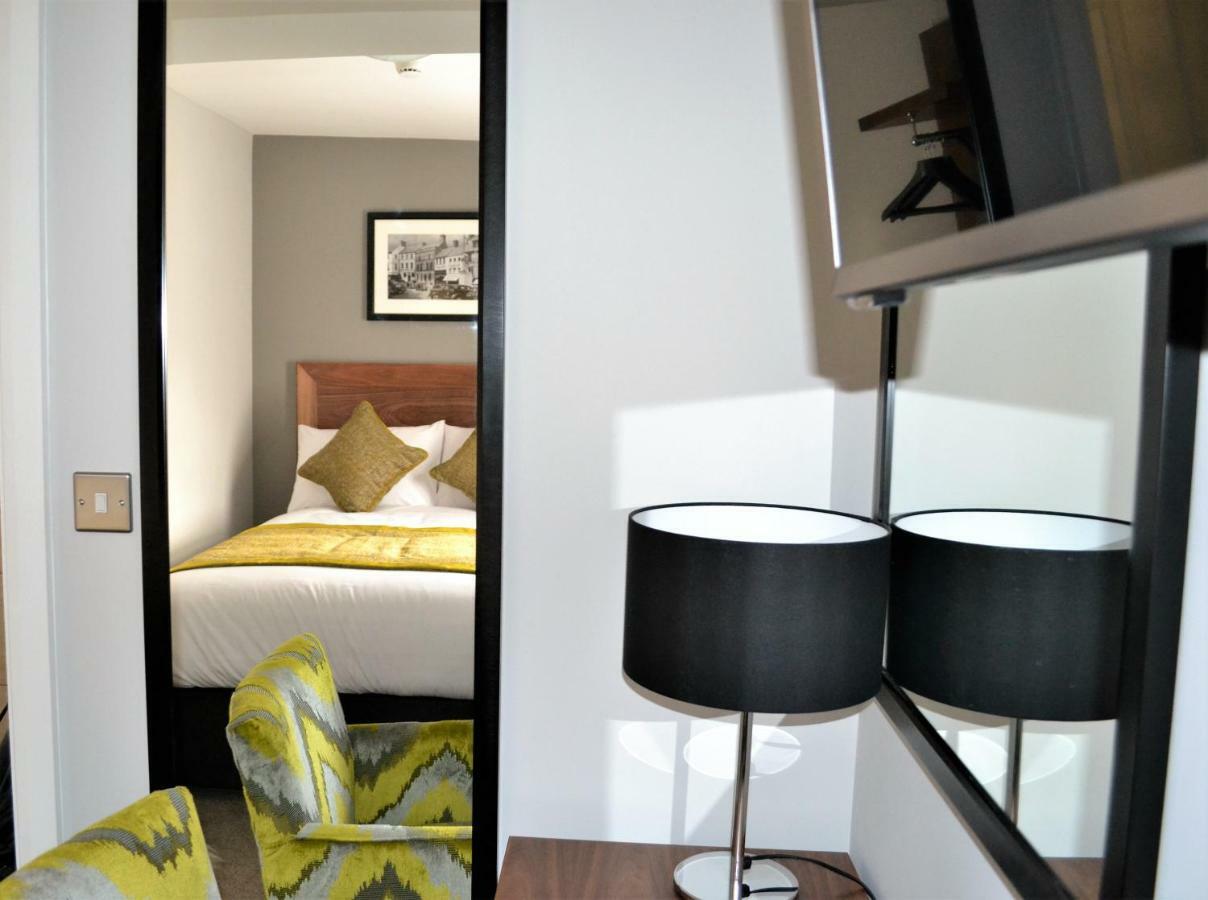 New Park Hotel Carmarthen Eksteriør bilde